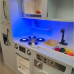 آشپزخانه کودک مدل پارمیس فول آپشن سیسمونی تا 8 سال چهار شعله - Image 2